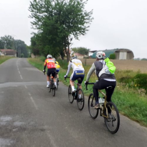 Le groupe à Saint Armou
